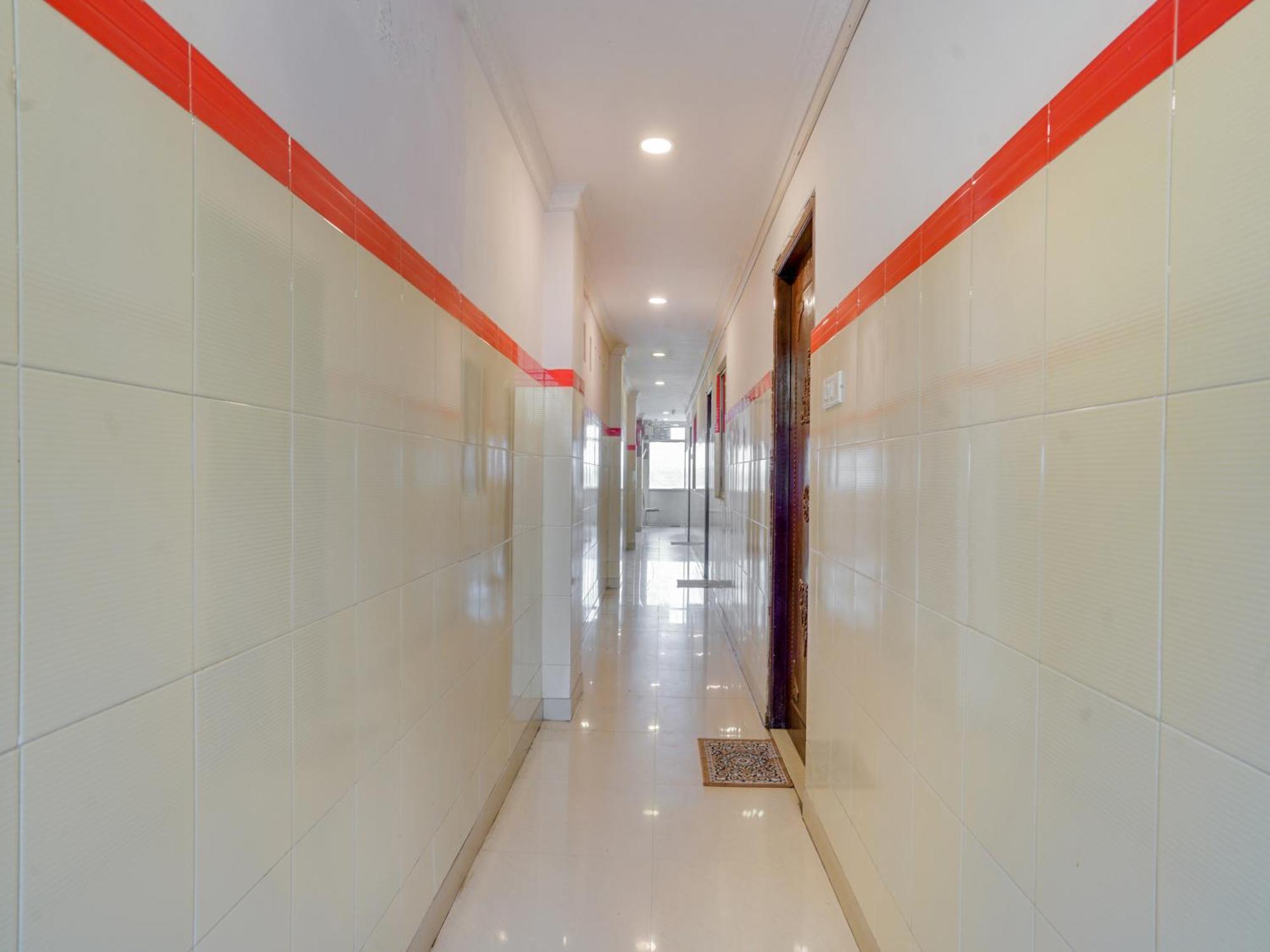 Hotel O Siro Inn เชมชาบัด ภายนอก รูปภาพ